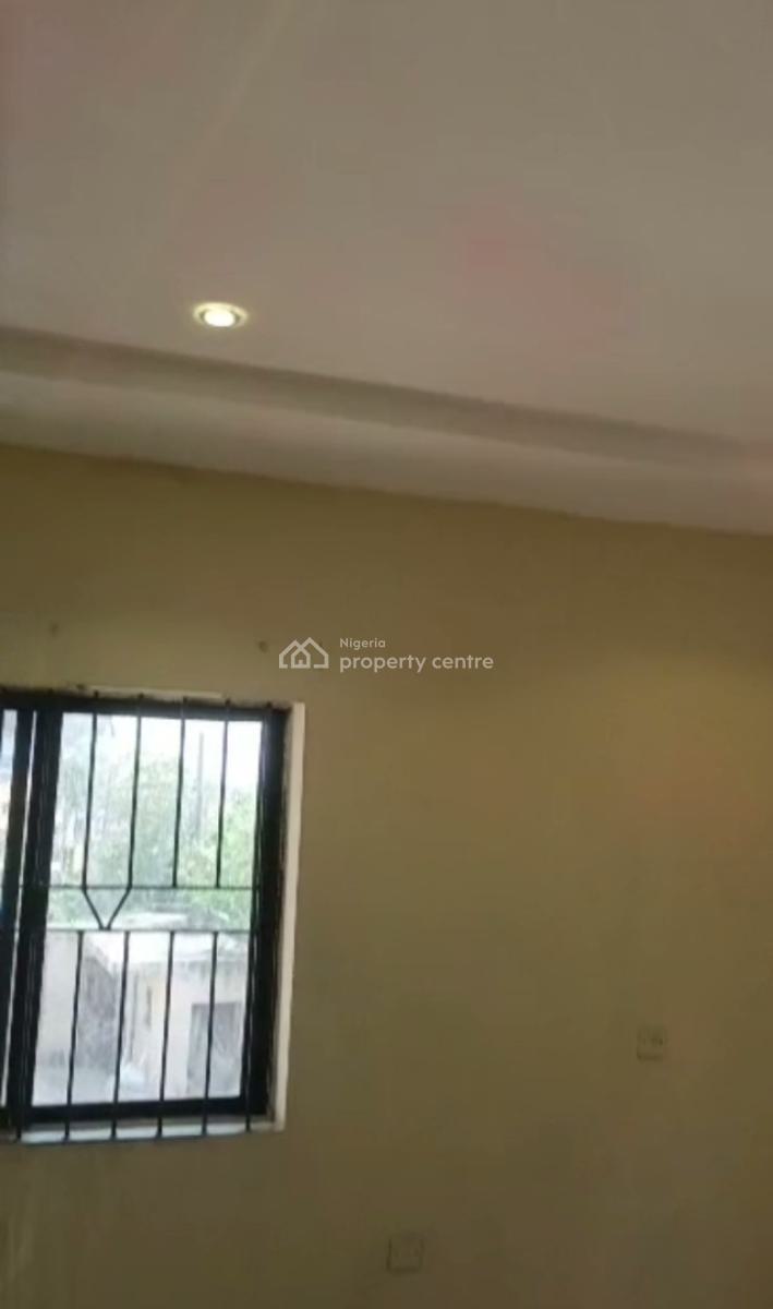 Newly Renovated 4 Bedroom Flat Upstairs, Omole Phase 1, Ikeja, Lagos, Flat / Apartment for Rent
