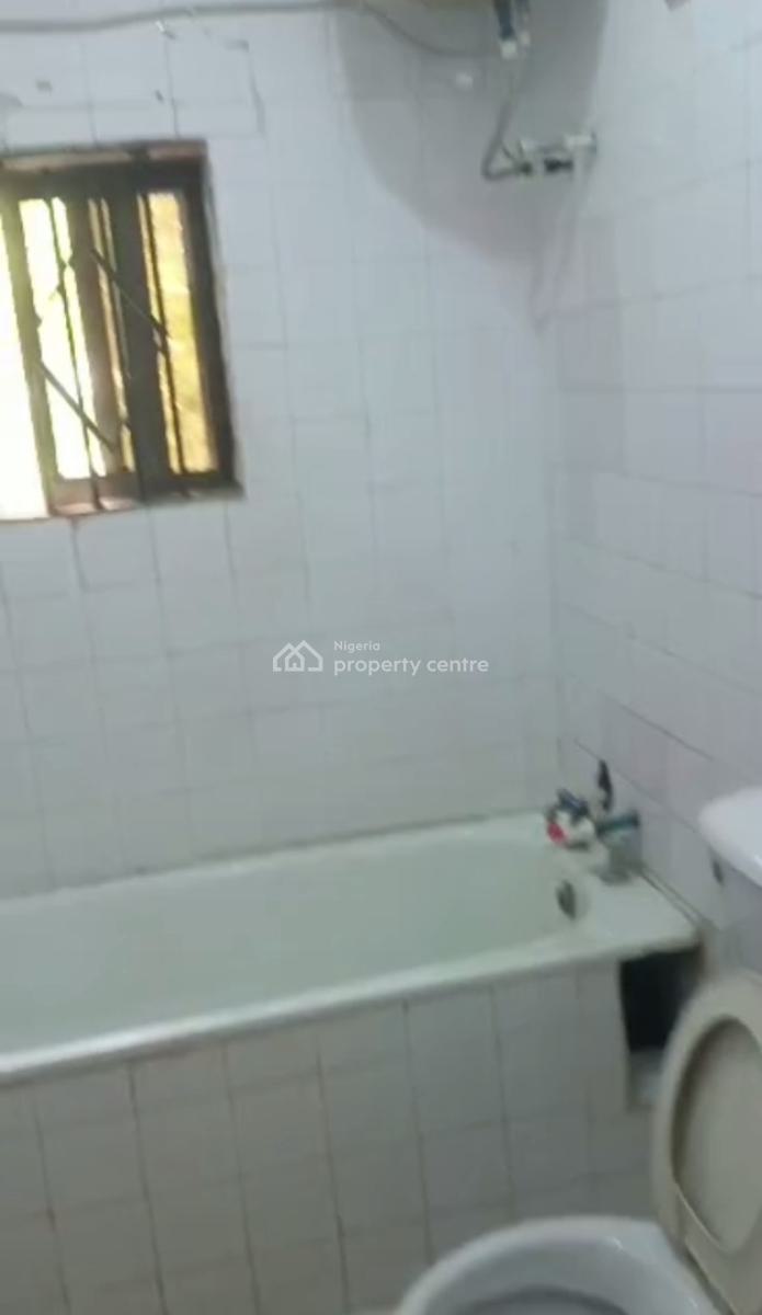 Newly Renovated 4 Bedroom Flat Upstairs, Omole Phase 1, Ikeja, Lagos, Flat / Apartment for Rent