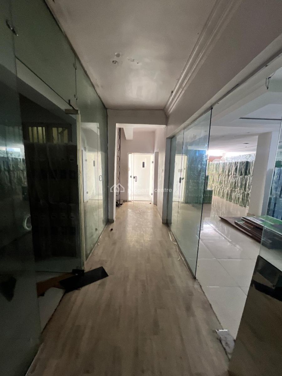 Spacious Shop Space, Lekki Phase 1, Lekki, Lagos, Shop for Rent
