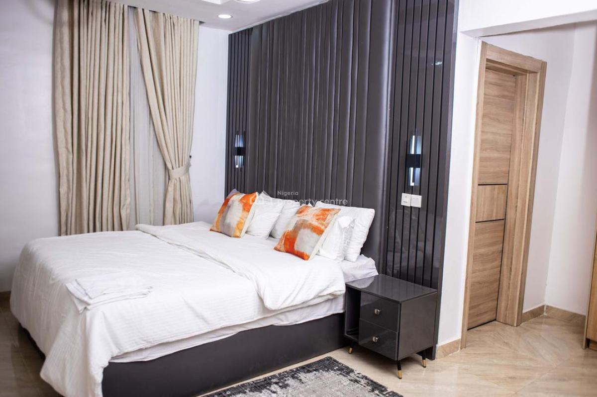 Luxury Fully Furnished 3 Bedrooms Flat with Backup Solar Inverter, Lekki Phase 1, Lekki, Lagos, Flat / Apartment for Rent