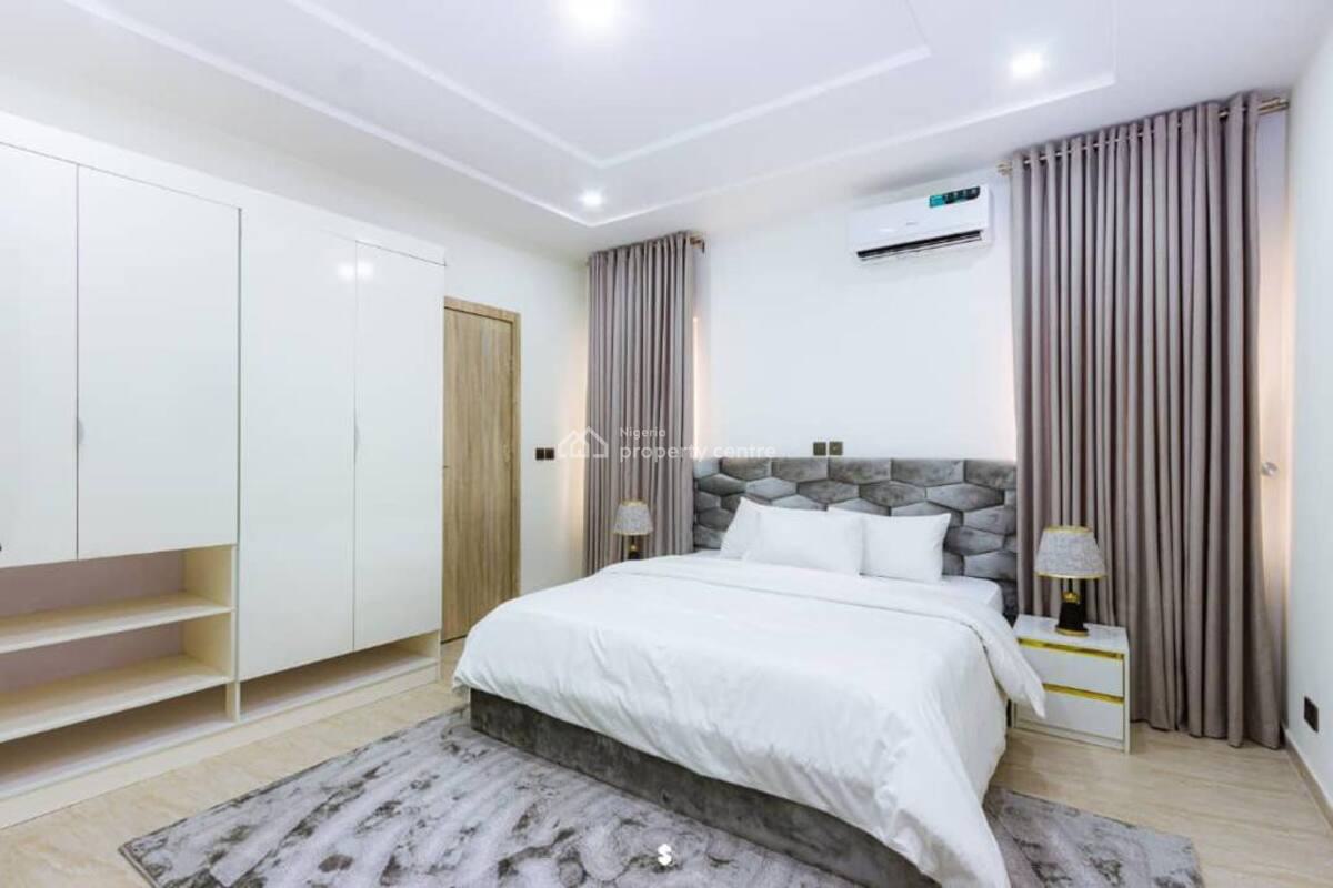 Very Neatly Furnished Serviced 4 Bedrooms Semi-detached House with a Bq, Victoria Bay 3 Estate, Ikate, Lekki, Lagos, Semi-detached Duplex for Rent