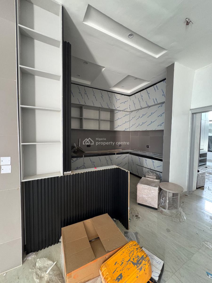 Newly Built 2 Bedroom Penthouse, Ikate Elegushi, Lekki, Lagos, Flat / Apartment for Sale