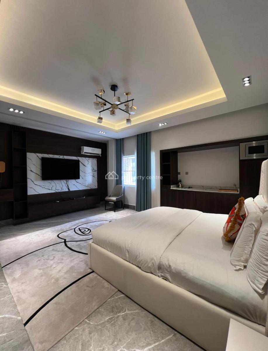 a Standard Spacious Two Bedroom Apartment, Macdonalds, Ikoyi, Lagos, Flat / Apartment Short Let