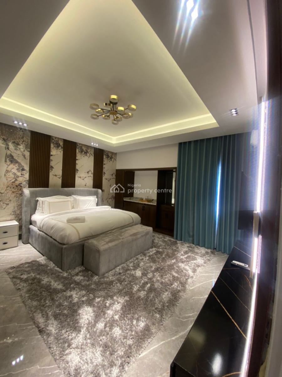 a Standard Spacious Two Bedroom Apartment, Macdonalds, Ikoyi, Lagos, Flat / Apartment Short Let