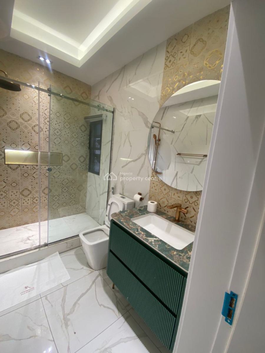 a Standard Spacious Two Bedroom Apartment, Macdonalds, Ikoyi, Lagos, Flat / Apartment Short Let