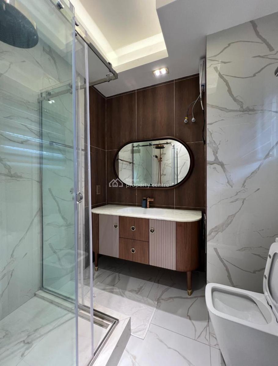 a Standard Spacious Two Bedroom Apartment, Macdonalds, Ikoyi, Lagos, Flat / Apartment Short Let