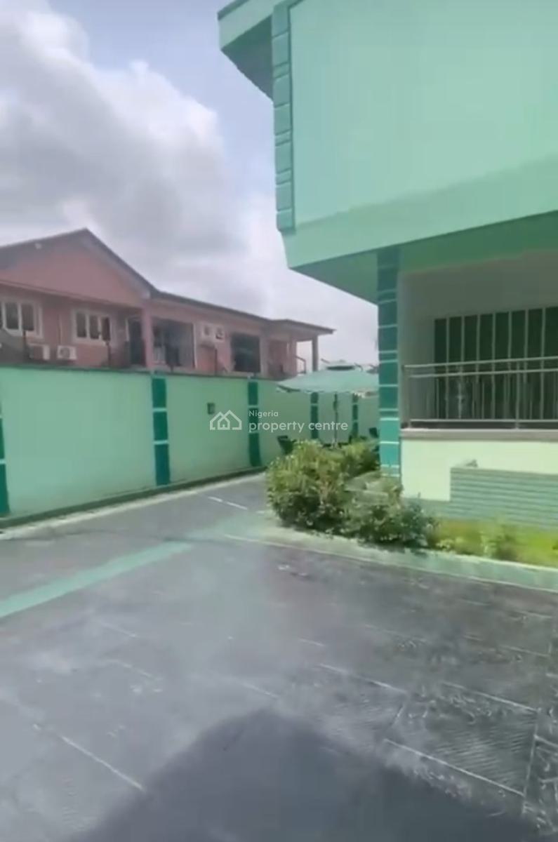 19 Rooms Hotel with Underground Swimming Pool, Opebi, Ikeja, Lagos, Hotel / Guest House for Rent