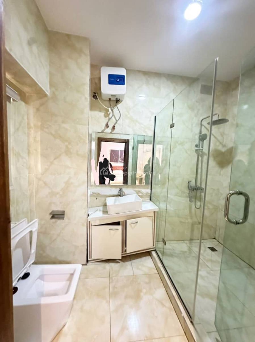 Distress 3 Bedroom Terrace Duplex, Ikate, Lekki, Lagos, Terraced Duplex for Sale