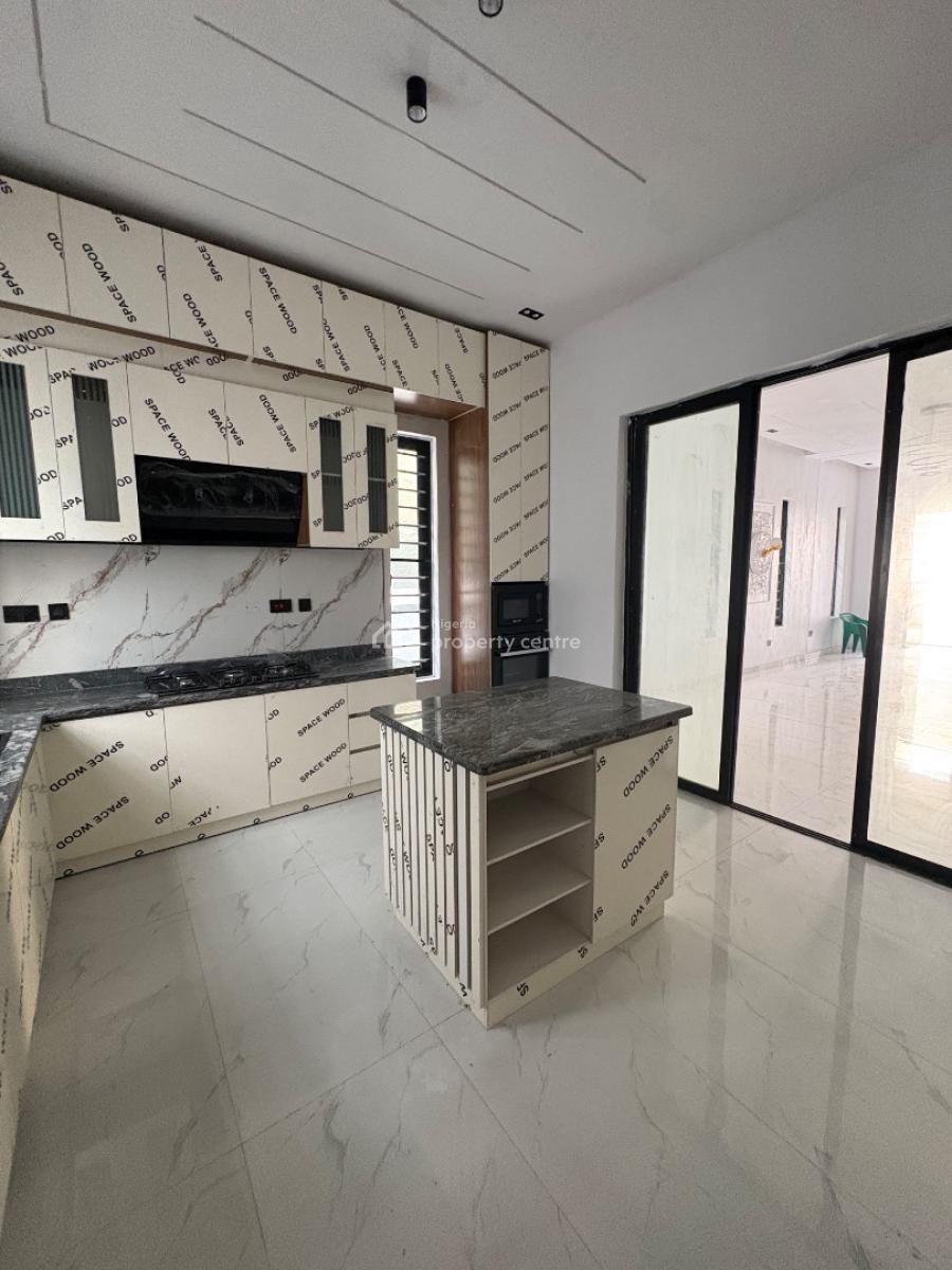 5 Bedroom Fully Detached House, Ikota Gra, Ikota, Lekki, Lagos, Detached Duplex for Sale