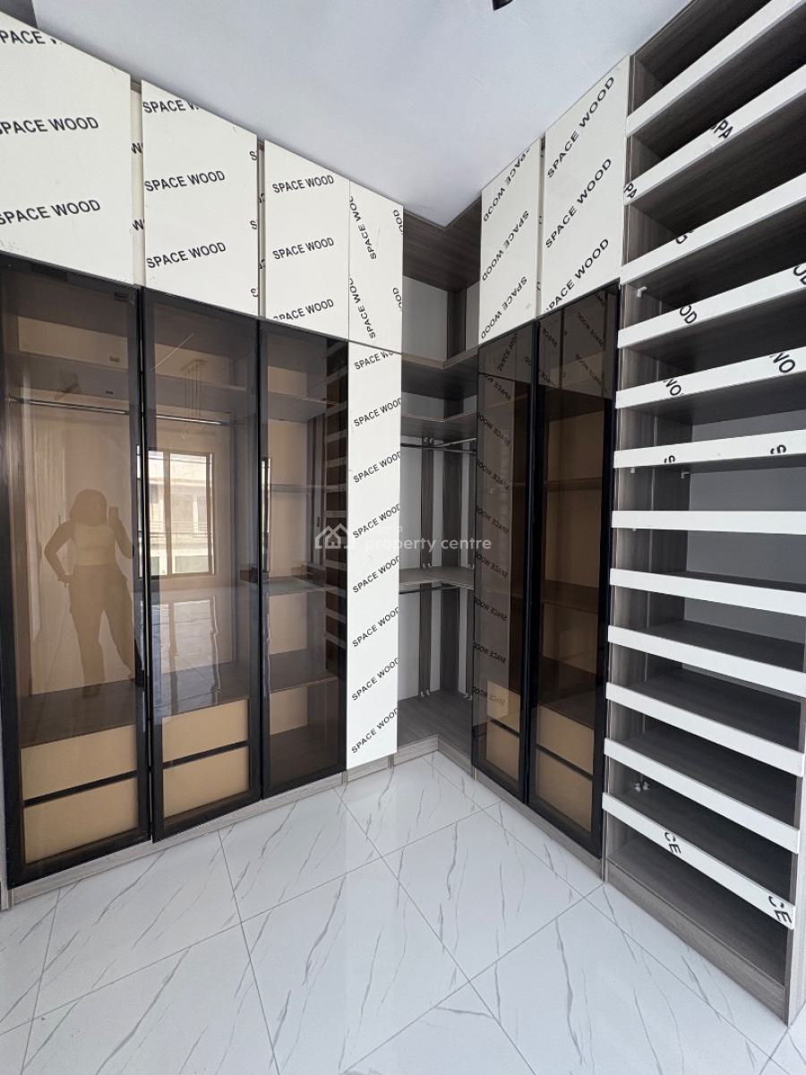 5 Bedroom Fully Detached House, Ikota Gra, Ikota, Lekki, Lagos, Detached Duplex for Sale