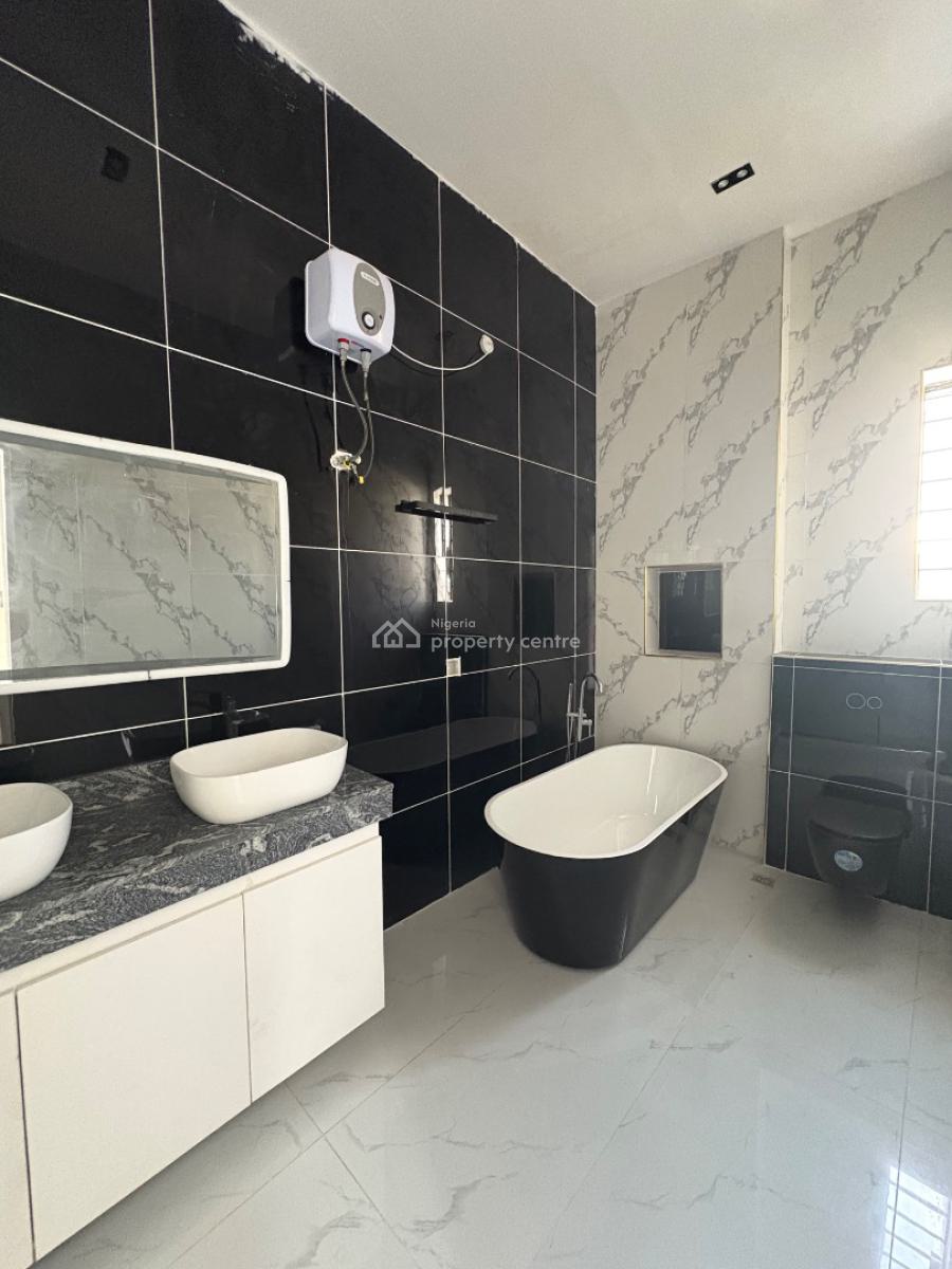 5 Bedroom Fully Detached House, Ikota Gra, Ikota, Lekki, Lagos, Detached Duplex for Sale