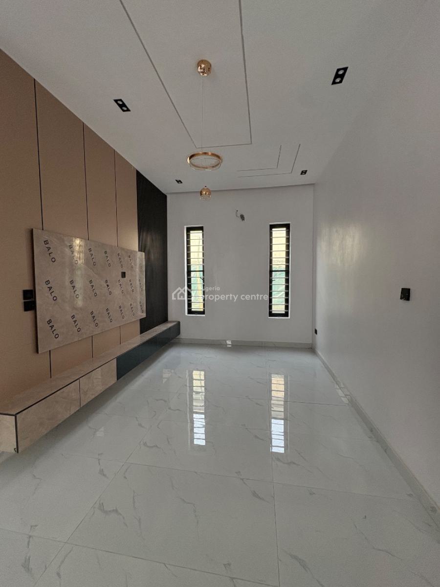 5 Bedroom Fully Detached House, Ikota Gra, Ikota, Lekki, Lagos, Detached Duplex for Sale