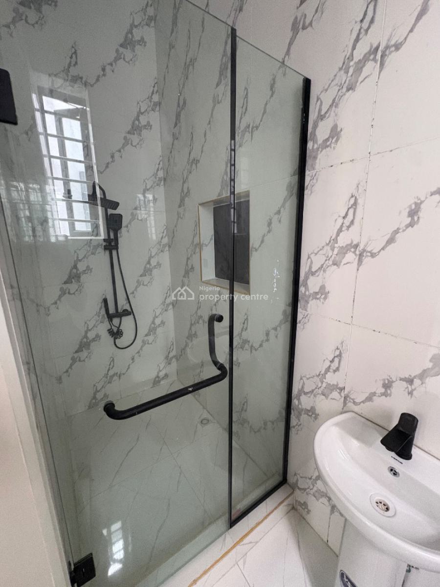 5 Bedroom Fully Detached House, Ikota Gra, Ikota, Lekki, Lagos, Detached Duplex for Sale