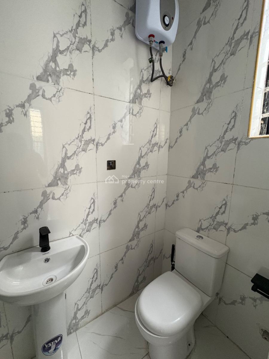 5 Bedroom Fully Detached House, Ikota Gra, Ikota, Lekki, Lagos, Detached Duplex for Sale