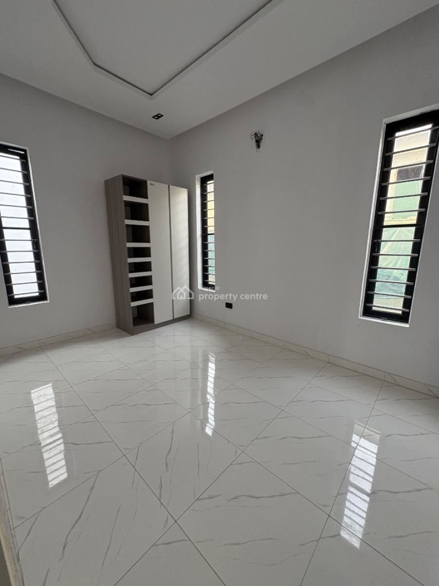 5 Bedroom Fully Detached House, Ikota Gra, Ikota, Lekki, Lagos, Detached Duplex for Sale