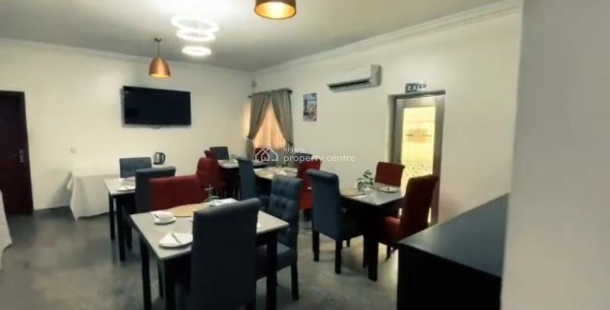 32 Fully En-suite Guest Rooms 	-	Standby Generator with 24/7 Power Sup, Ikeja Gra, Ikeja, Lagos, Hotel / Guest House for Rent