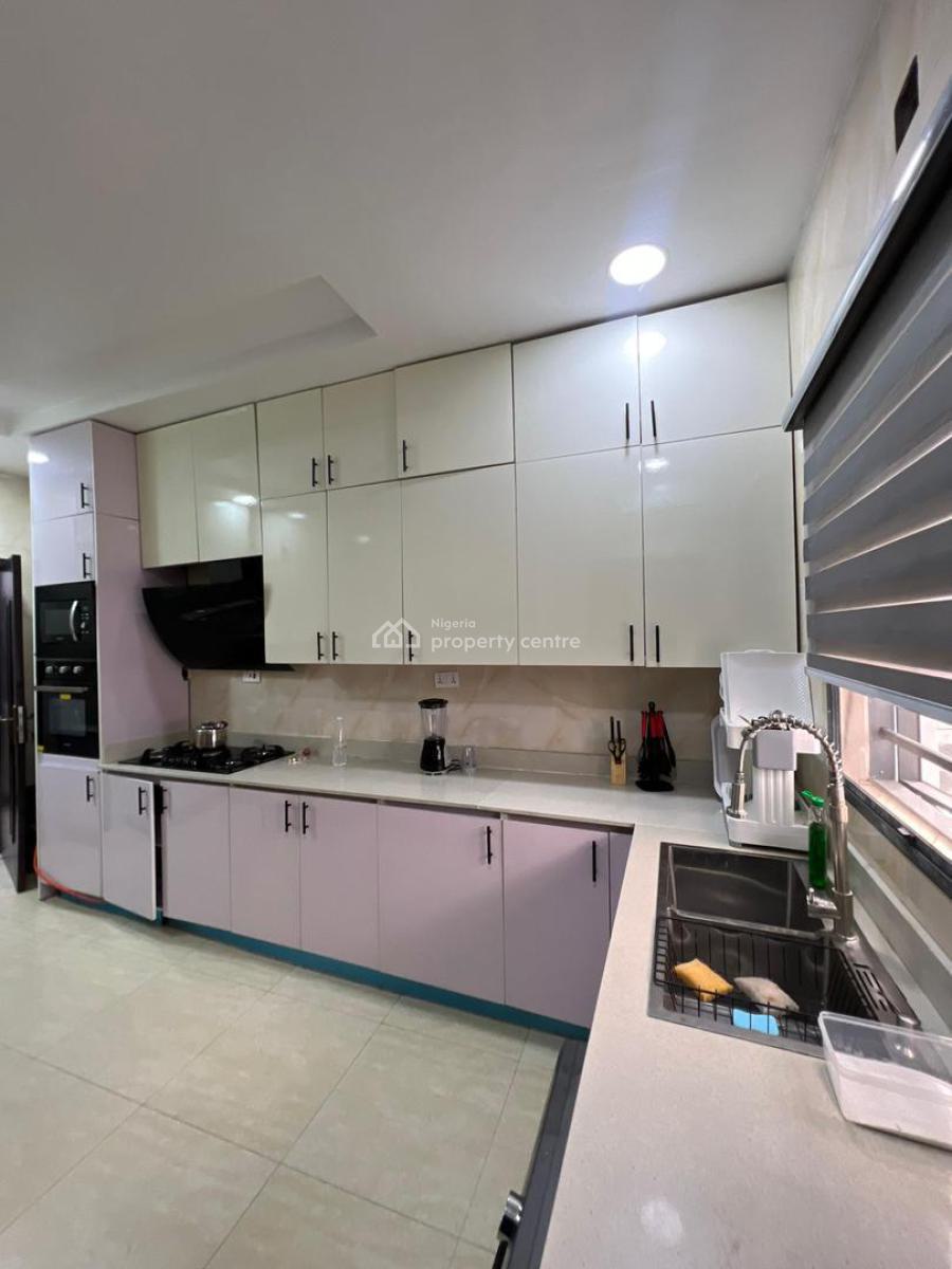 Furnished 3 Bedroom Apartment with Excellent Facilities, Ologolo, Lekki, Lagos, Flat / Apartment for Rent