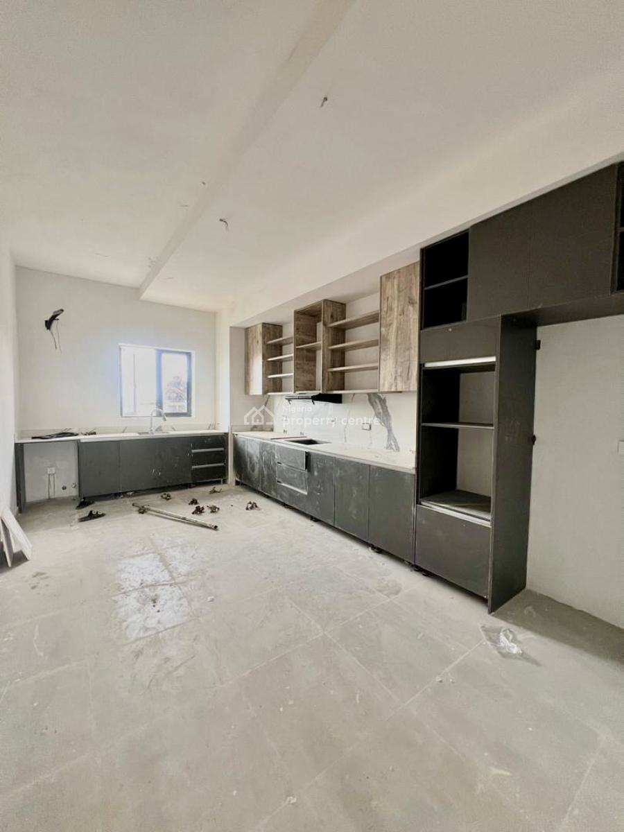 Modern 2-bedroom Apartment with Bq, Elevator, Gym & Swimming Pool, Lekki Phase 1, Lekki, Lagos, Flat / Apartment for Rent