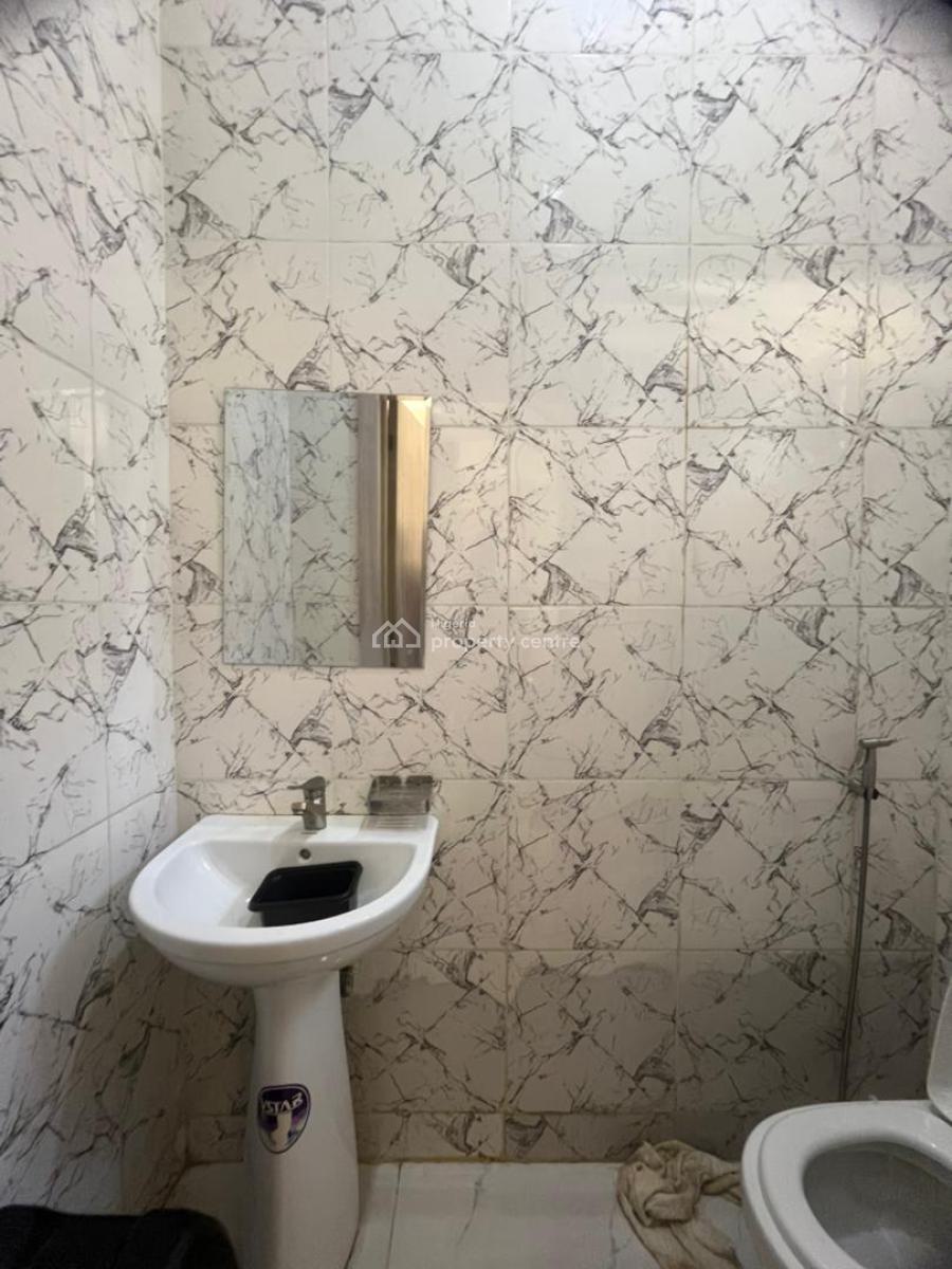 4 Bedroom Semi-detached, Ikota, Lekki, Lagos, Terraced Duplex for Sale