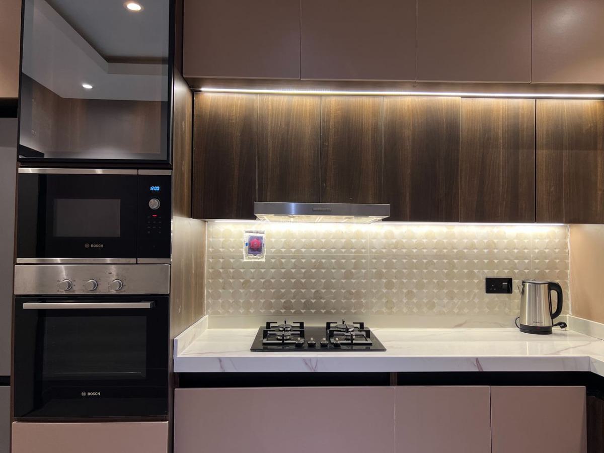 Beautifully Designed 2 Bedroom Apartment, Lekki Right, Lekki, Lagos, Flat / Apartment Short Let