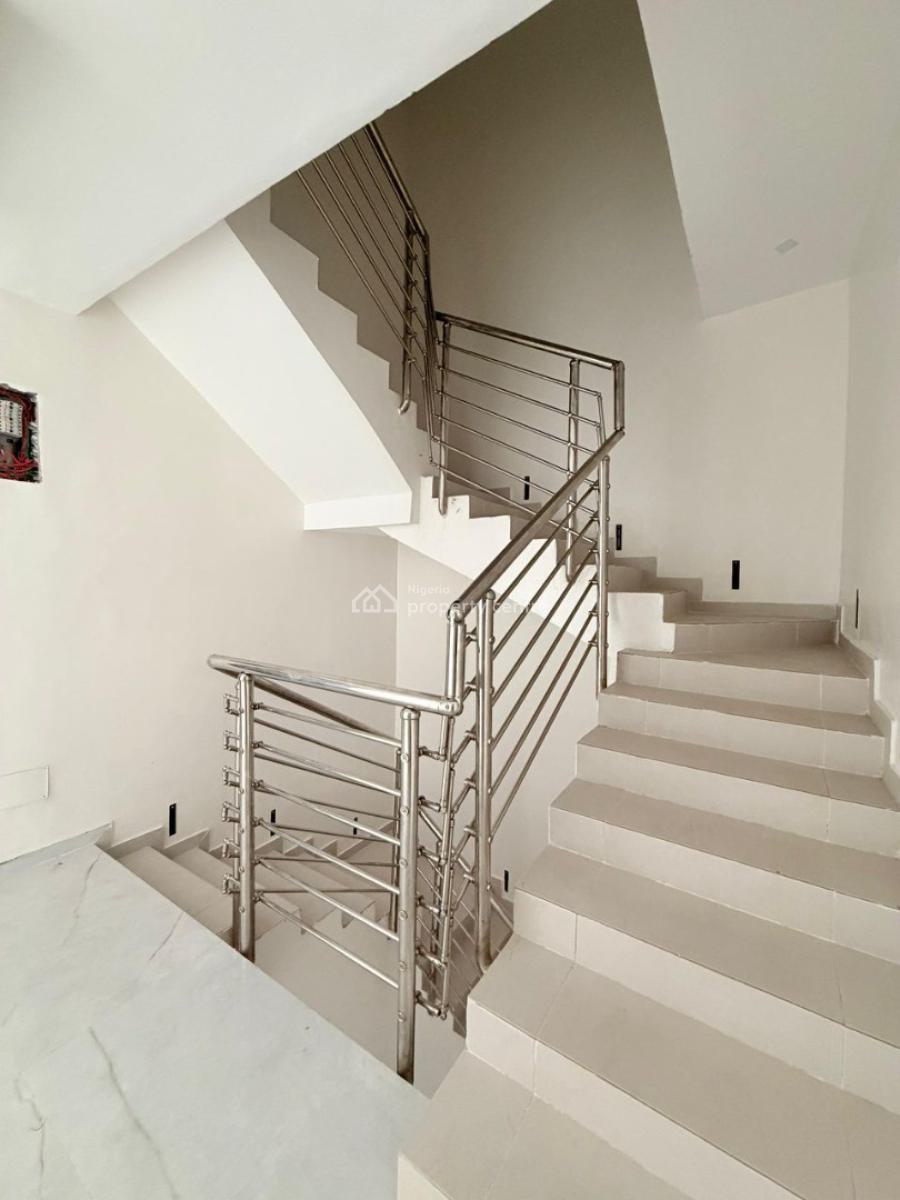Tastefully Built 4 Bedrooms Terraced Duplex with  Bq, Osapa, Lekki, Lagos, Terraced Duplex for Sale