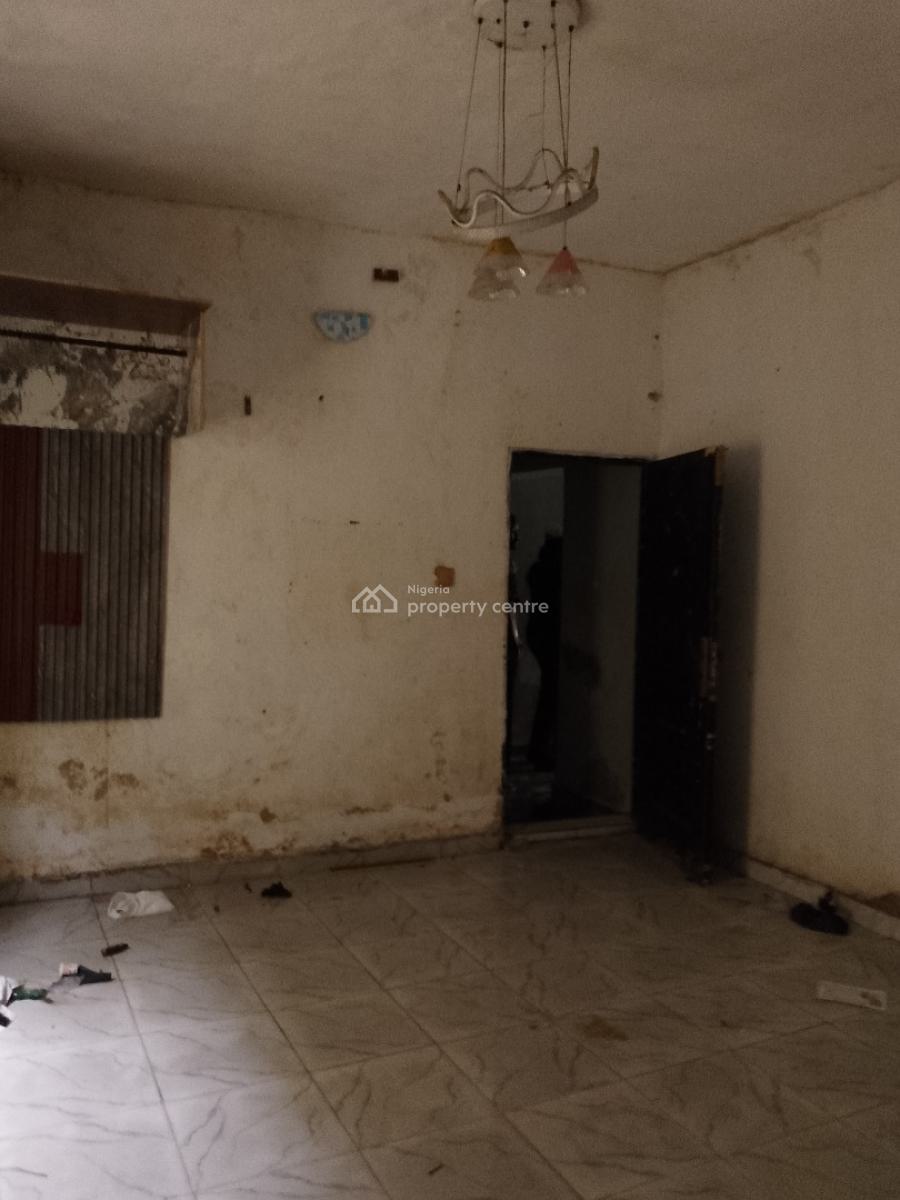 Spacious and Newly Renovated Self Contain, Mobile Road, Ilaje, Ajah, Lagos, Self Contain (single Rooms) for Rent