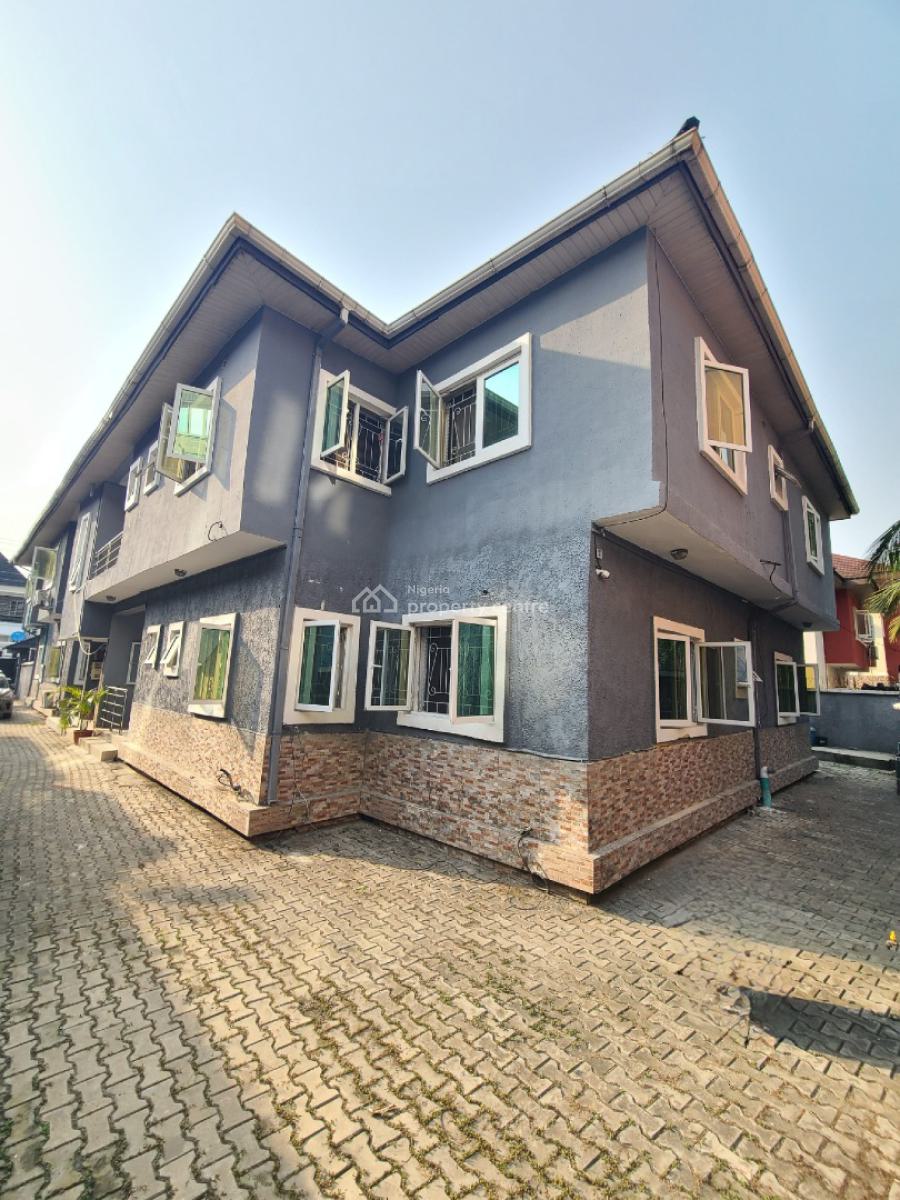 Newly Renovated 3 Bedroom Flat. Ground Floor, Osapa London Estate, Osapa, Lekki, Lagos, Flat / Apartment for Rent