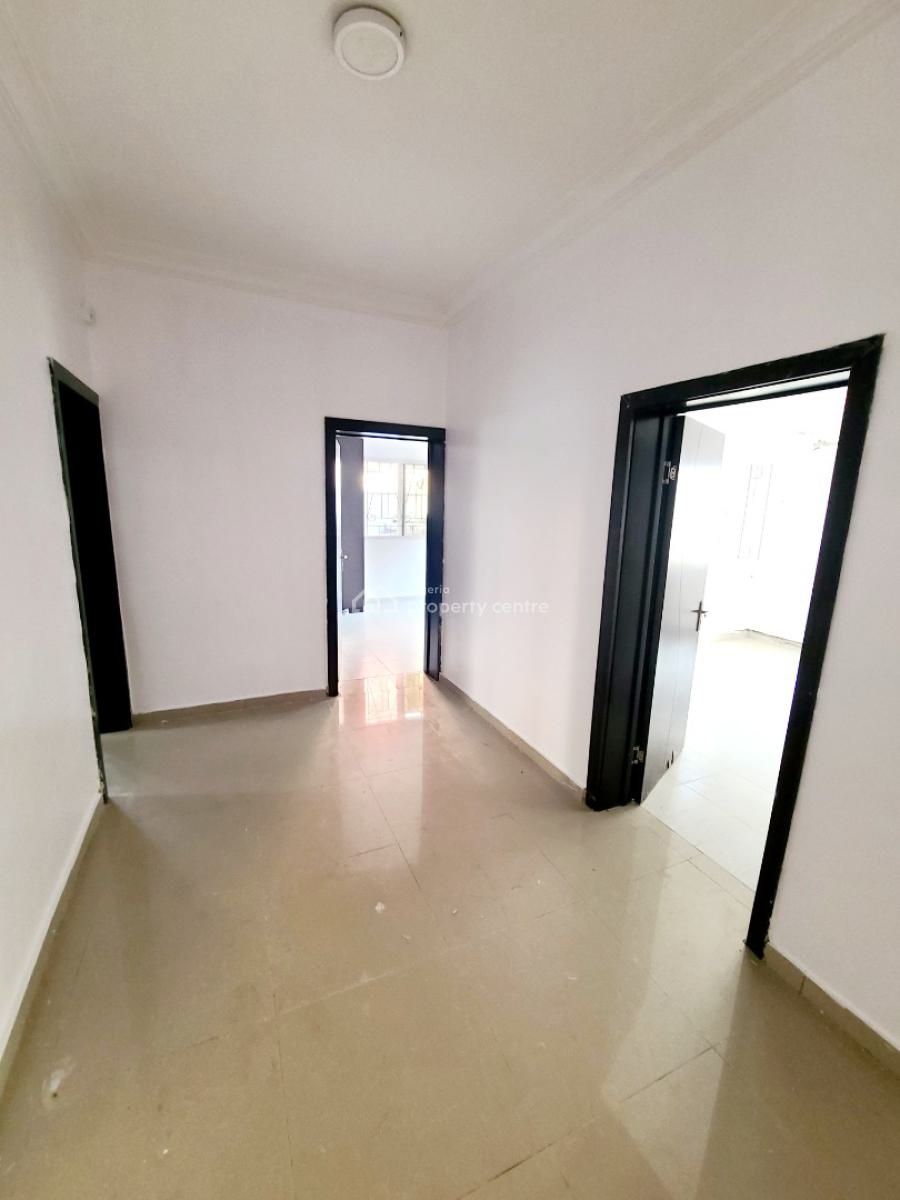 Newly Renovated 3 Bedroom Flat. Ground Floor, Osapa London Estate, Osapa, Lekki, Lagos, Flat / Apartment for Rent