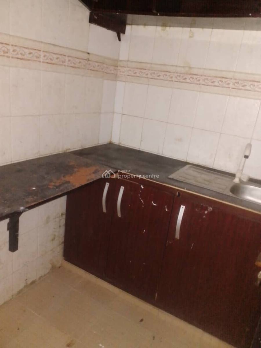 Self Contain, Beach Road, Jakande, Lekki, Lagos, Flat / Apartment for Rent