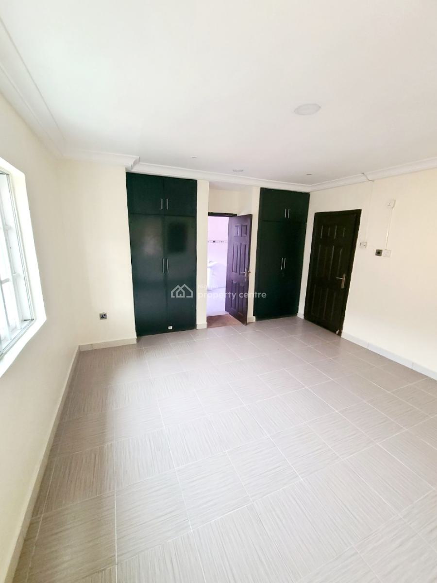 Newly Renovated 4 Bedroom Terrace Duplex with 1bq, Osapa London Estate, Osapa, Lekki, Lagos, Terraced Duplex for Rent