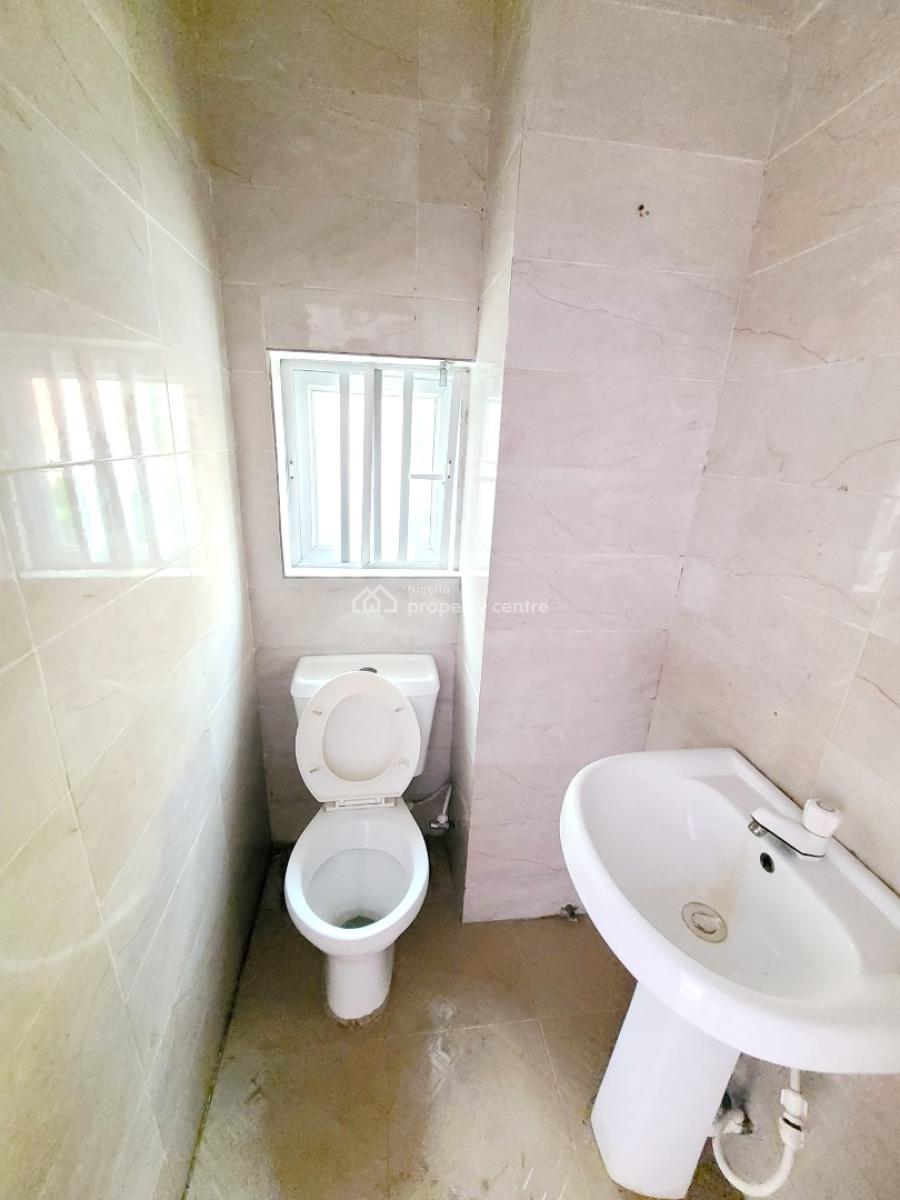 Newly Renovated 4 Bedroom Terrace Duplex with 1bq, Osapa London Estate, Osapa, Lekki, Lagos, Terraced Duplex for Rent