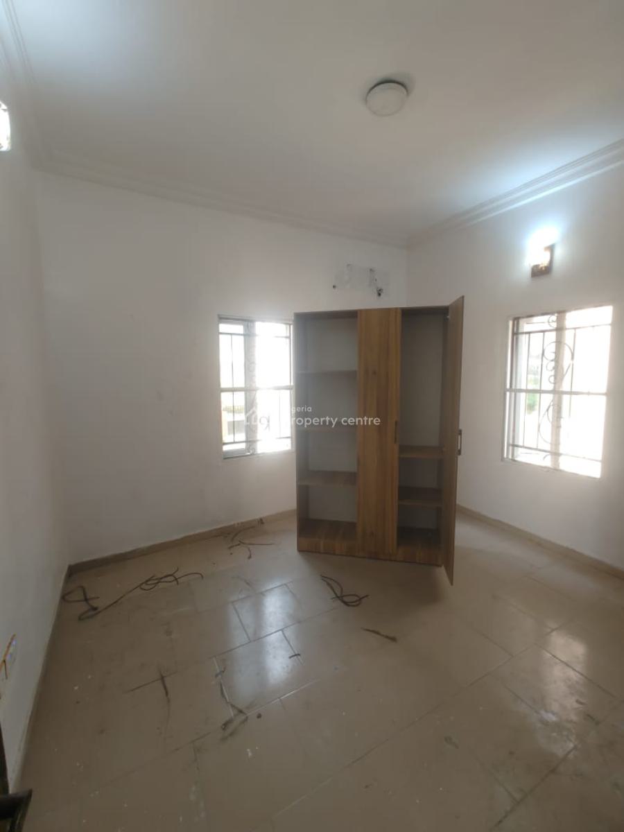 Sharp 2 Bedroom Apartment in a Secured Estate, Olokonla, Ajah, Lagos, Flat / Apartment for Rent