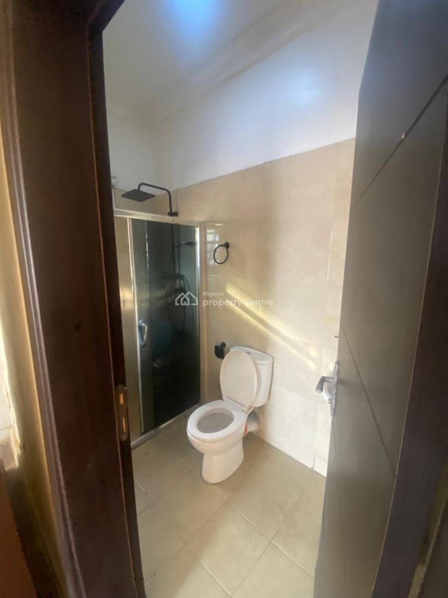 Spacious and Serviced Three Bedroom Flat Apartment, Marwa, Lekki Right, Lekki Phase 1, Lekki, Lagos, Flat / Apartment for Rent