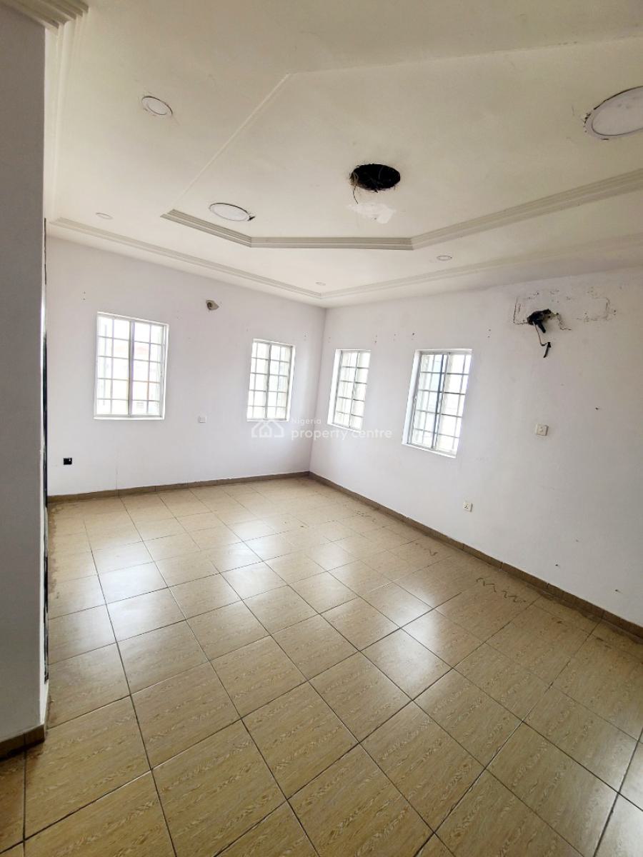 Newly Renovated 3 Bedroom Flat, Osapa London Estate, Osapa, Lekki, Lagos, Flat / Apartment for Rent