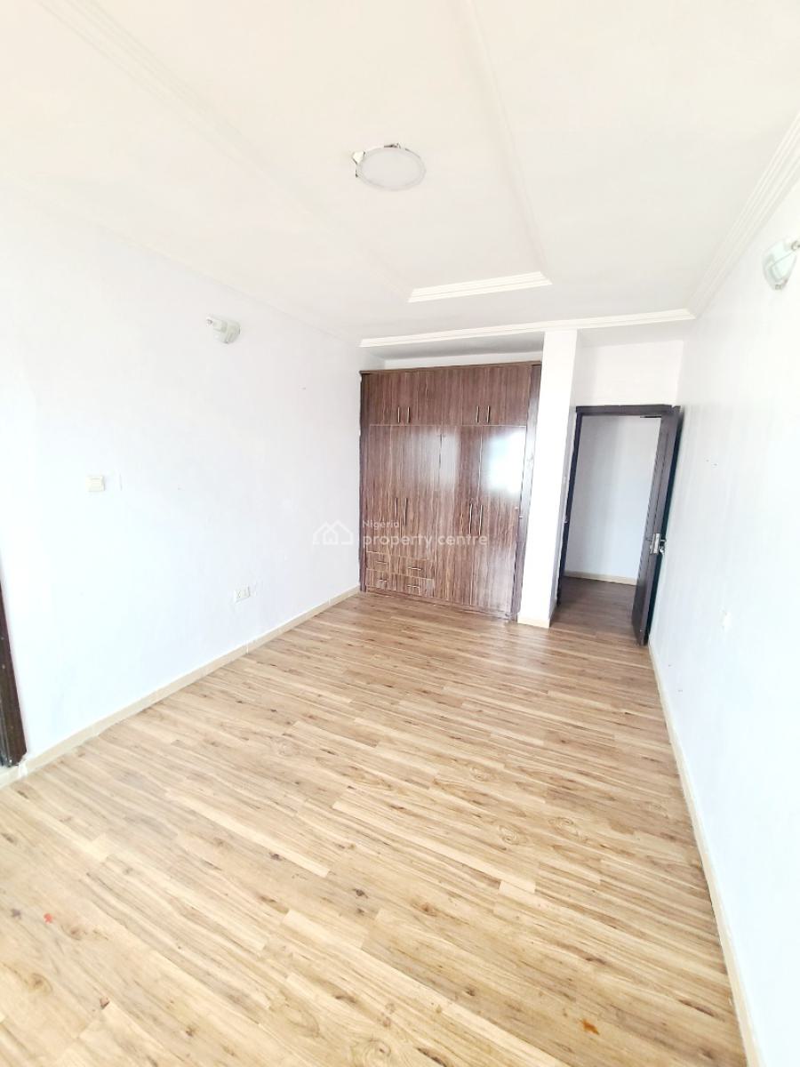 Newly Renovated 3 Bedroom Flat, Osapa London Estate, Osapa, Lekki, Lagos, Flat / Apartment for Rent