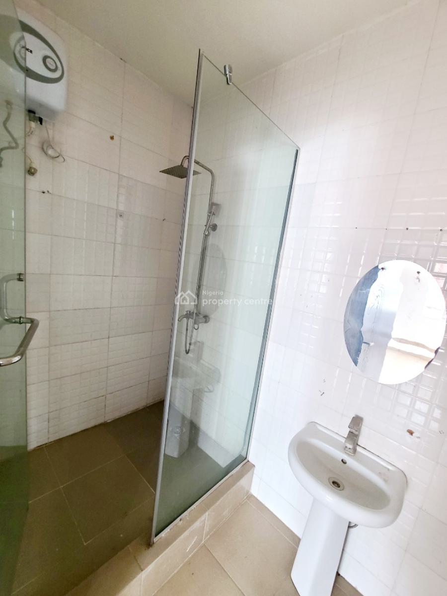 Newly Renovated 3 Bedroom Flat, Osapa London Estate, Osapa, Lekki, Lagos, Flat / Apartment for Rent