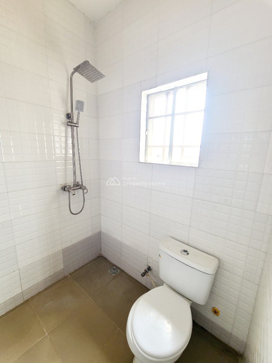 Newly Renovated 3 Bedroom Flat, Osapa London Estate, Osapa, Lekki, Lagos, Flat / Apartment for Rent