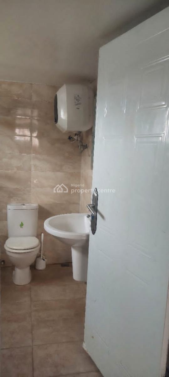 One-bedroom Penthouse Apartment at Ikoyi, Abacha Estate, Ikoyi, Lagos, Self Contain (single Rooms) for Rent