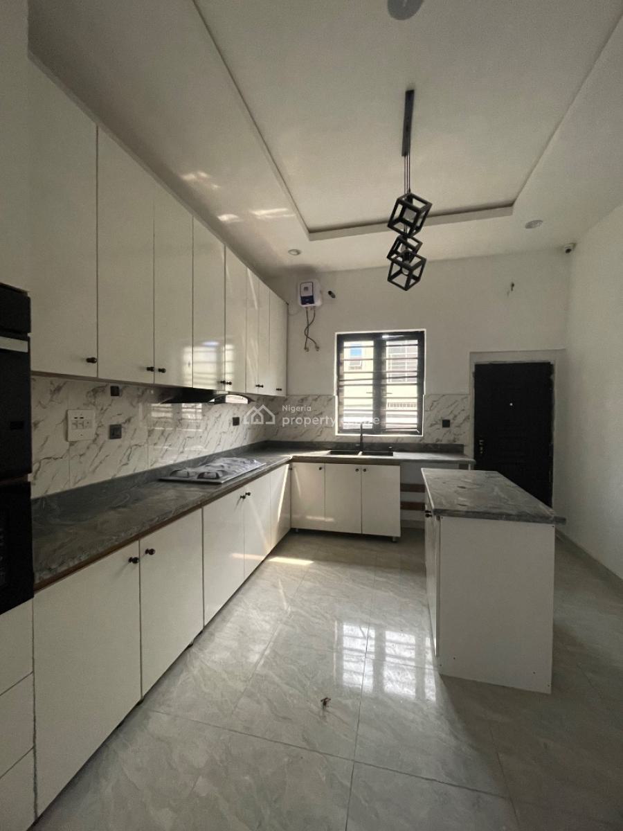 Spacious 5 Bedroom Fully Detached Duplex with Bq, Ajah, Lagos, Detached Duplex for Sale