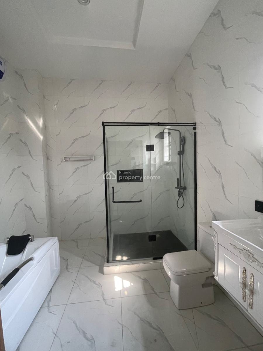 Spacious 5 Bedroom Fully Detached Duplex with Bq, Ajah, Lagos, Detached Duplex for Sale