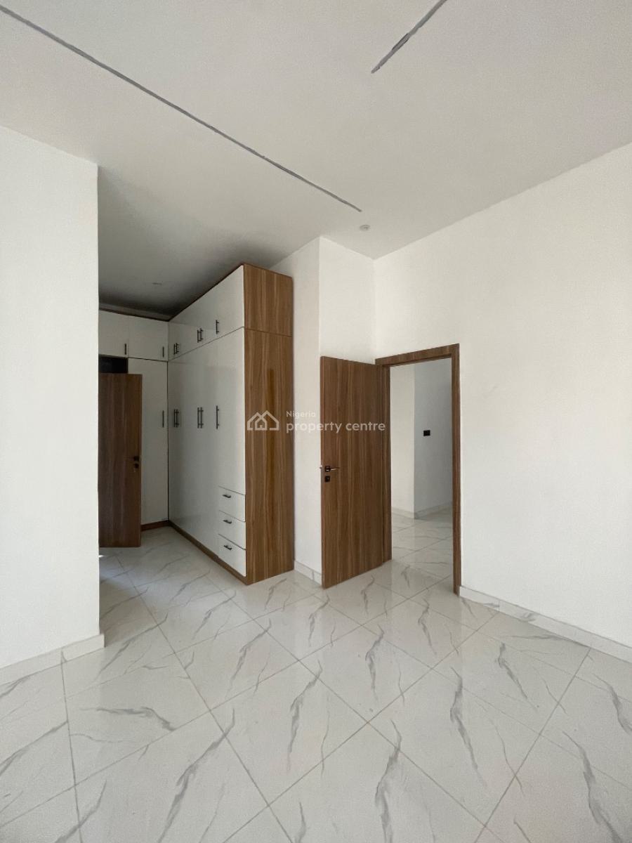 Spacious 5 Bedroom Fully Detached Duplex with Bq, Ajah, Lagos, Detached Duplex for Sale