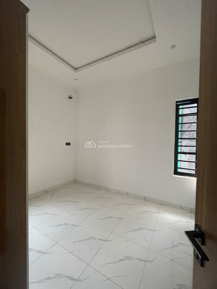 Spacious 5 Bedroom Fully Detached Duplex with Bq, Ajah, Lagos, Detached Duplex for Sale