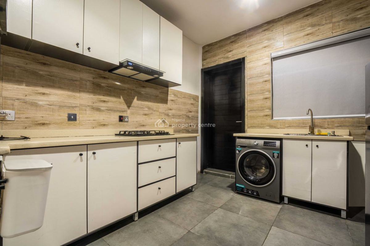 Luxury 2 Bedroom Apartment, Lekki Phase 1, Lekki, Lagos, Flat / Apartment Short Let