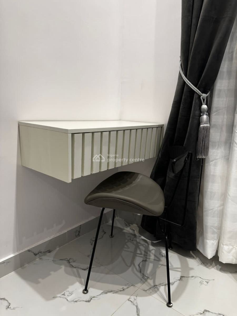 Luxury 2 Bedroom Apartment, Lekki Phase 1, Lekki, Lagos, Flat / Apartment Short Let