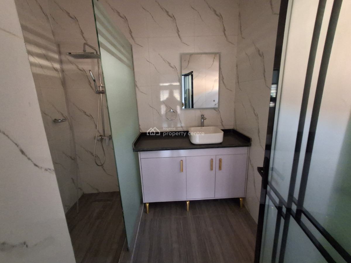 5 Bedrooms Detached Duplex, Legislative Quarters, Apo, Abuja, Semi-detached Duplex for Sale