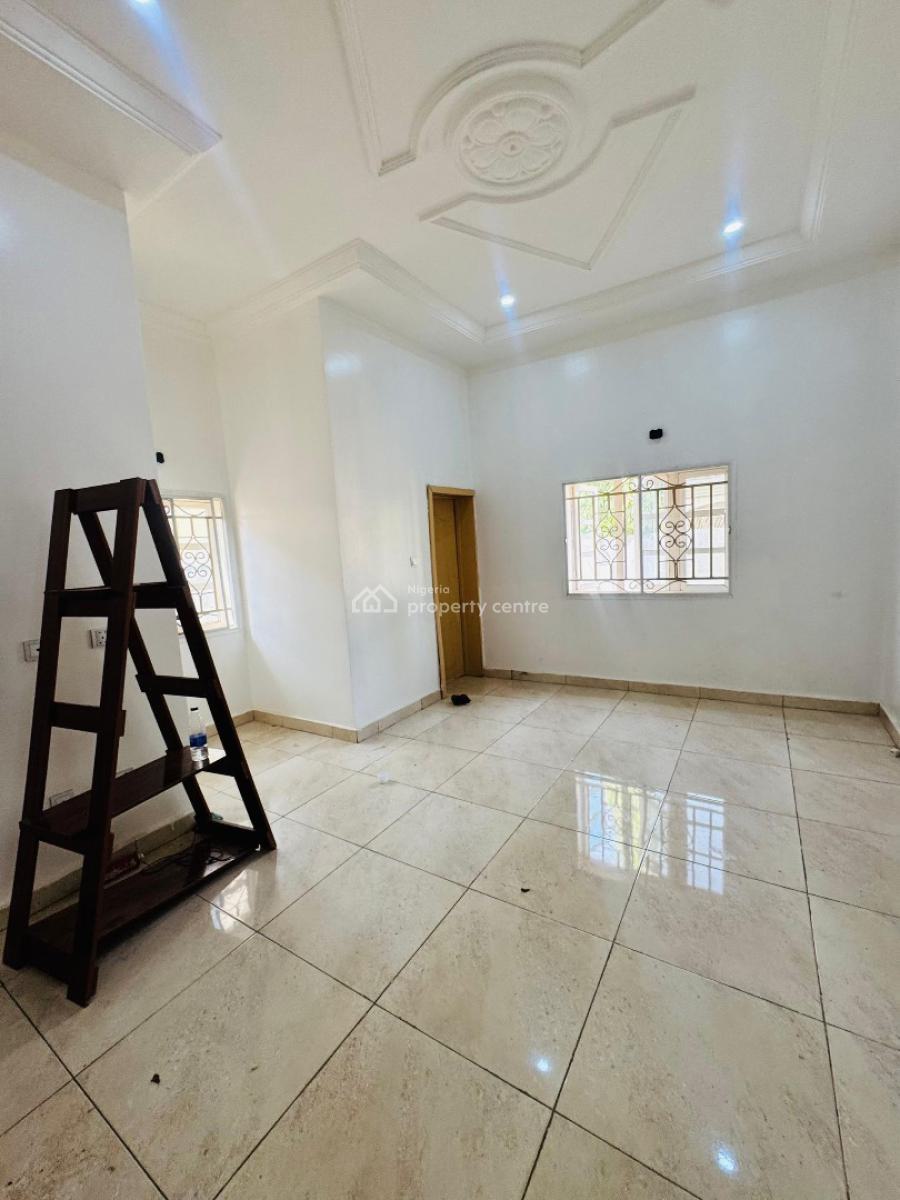 Bungalow  Gwarimpa    Newly Renovated 4bedro, Gwarinpa, Abuja, Detached Bungalow for Rent