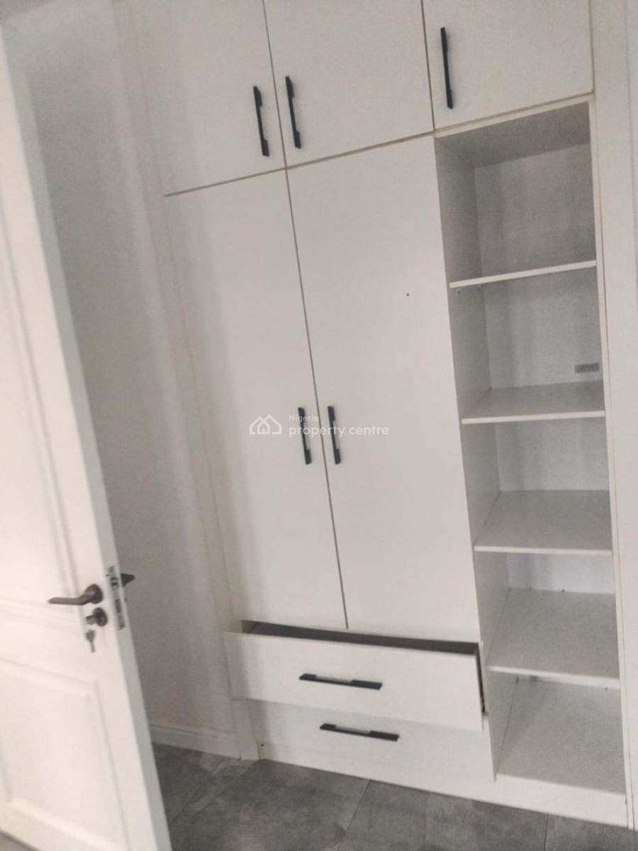 4bedroom  Semi Detached Duplex with a Room Bq, Beautiful Wardrobes,fit, Opebi Ikeja, Ikeja, Lagos, Semi-detached Duplex for Rent