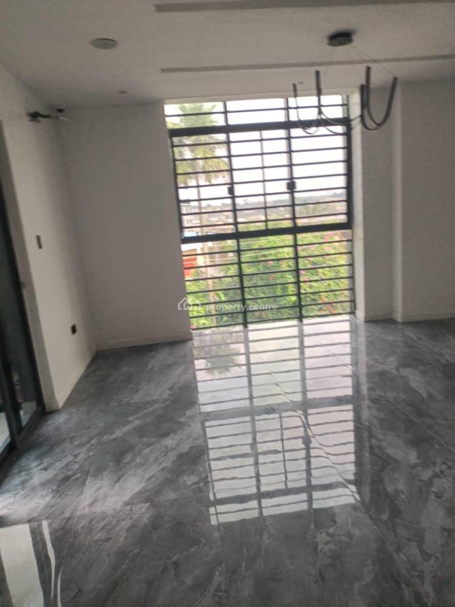 4bedroom  Semi Detached Duplex with a Room Bq, Beautiful Wardrobes,fit, Opebi Ikeja, Ikeja, Lagos, Semi-detached Duplex for Rent