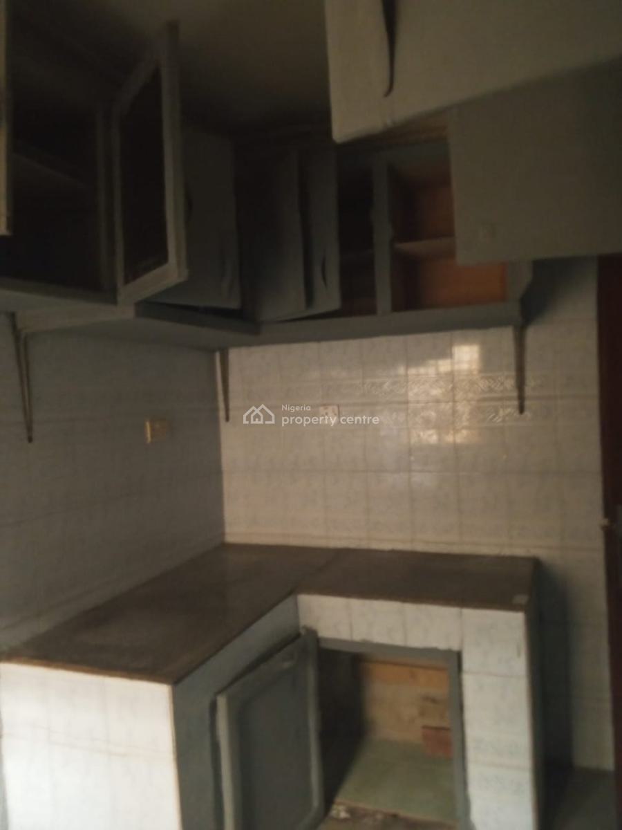 a Neatly Used 5 Bedroom Semi Detached Duplex, Gra, Ogudu, Lagos, Semi-detached Duplex for Rent