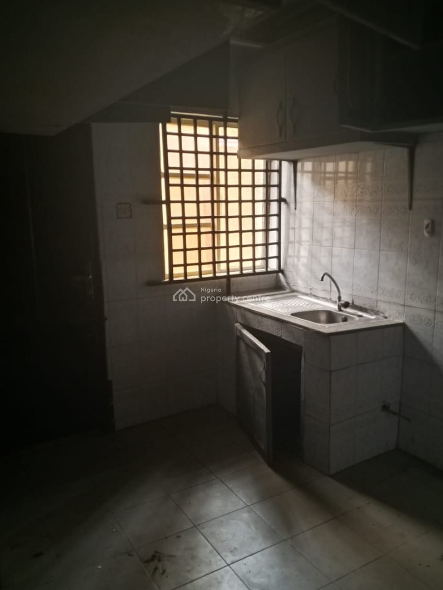 a Neatly Used 5 Bedroom Semi Detached Duplex, Gra, Ogudu, Lagos, Semi-detached Duplex for Rent